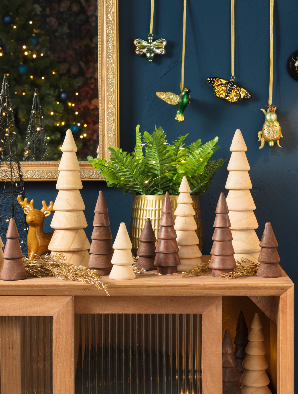 Houten kerstboompjes