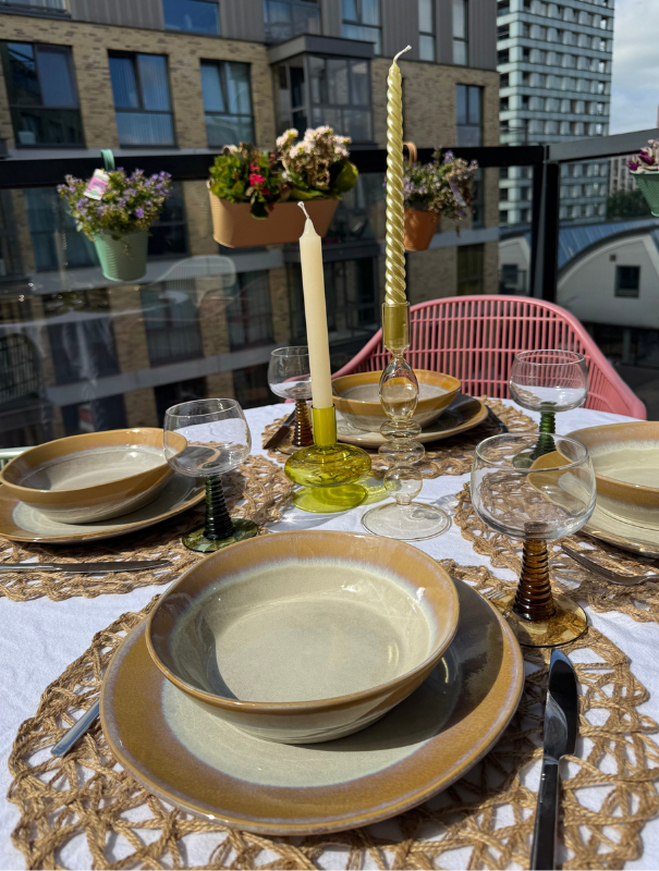 Heerlijk buiten tafelen