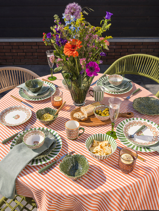 Zomers tafelen vol kleur